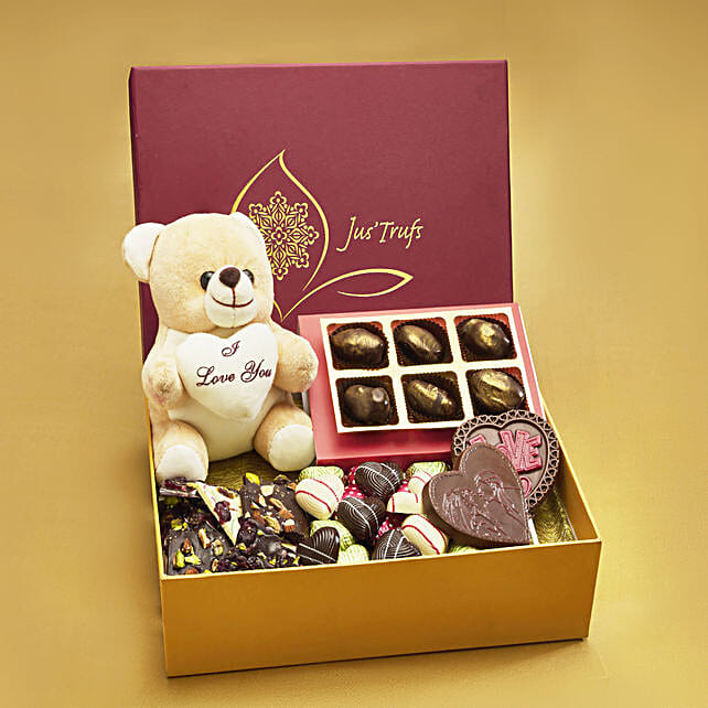Buy/Send Tempting Truffle Tenderness Hamper Online- FNP