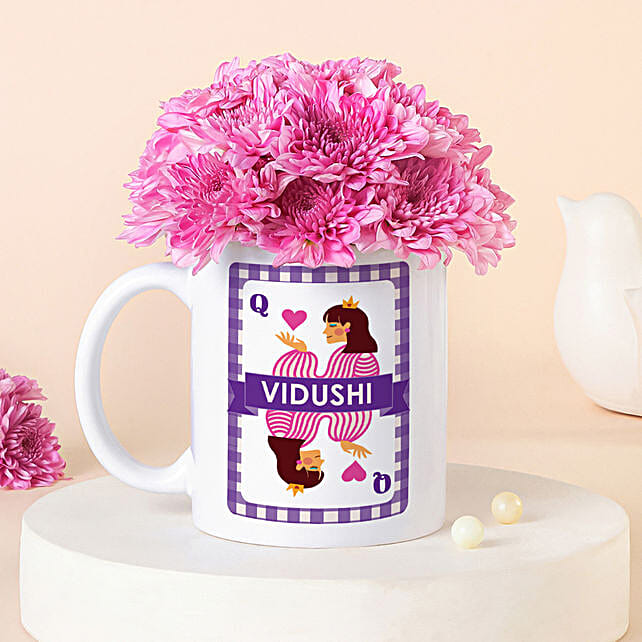 Queen of Hearts personalised mug with daisy mug