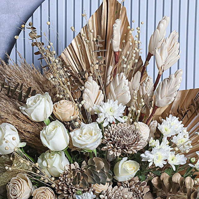 Rustic Roses N Daisies Warm Greetings