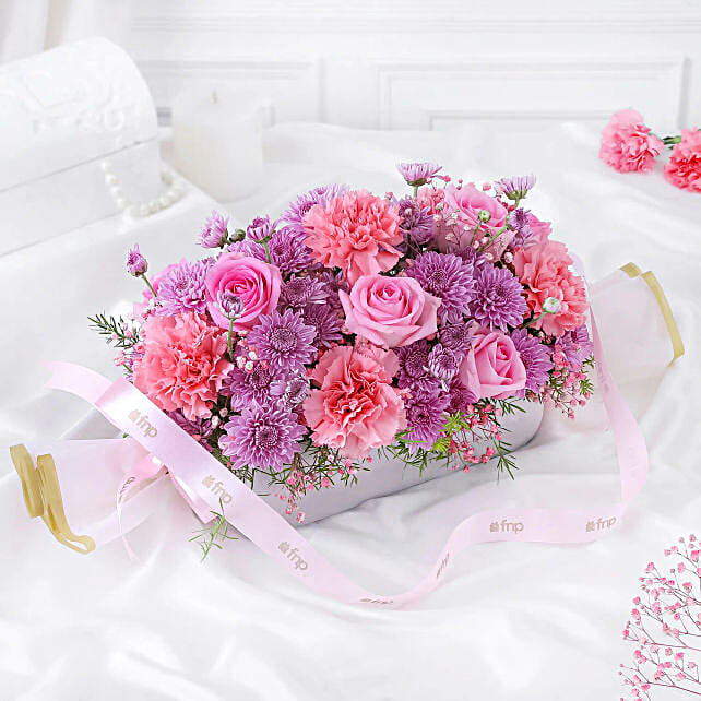 Sweet Mothers Love Rose Arrangement
