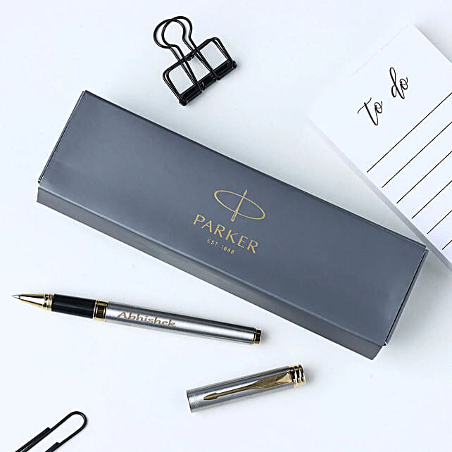Elegant Strokes Parker Pen and Rakhi Set