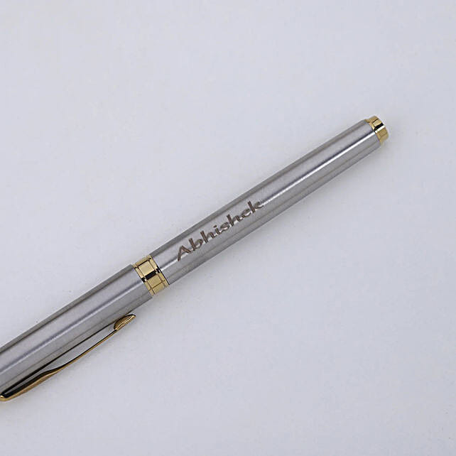 Elegant Strokes Parker Pen and Rakhi Set