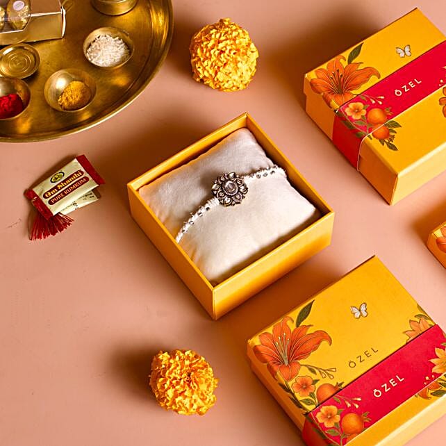 EarthToned Purab Rakhi