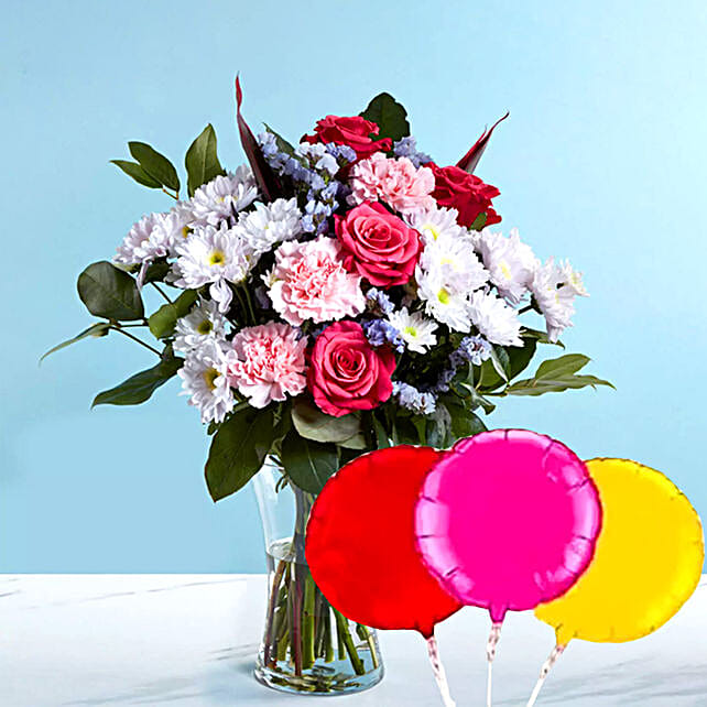 Pink and White Flower Vase With Balloons uae | Gift Pink and White ...